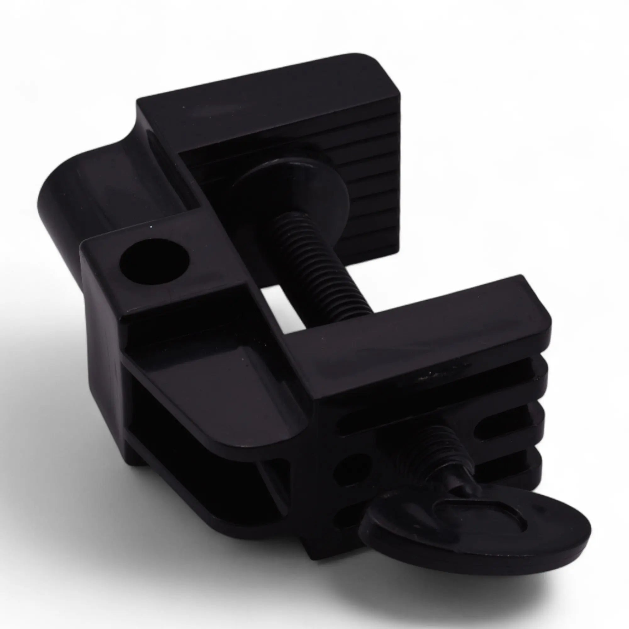 1 Doigt d’entraînement avec un support à visser sur une table OCIBEL