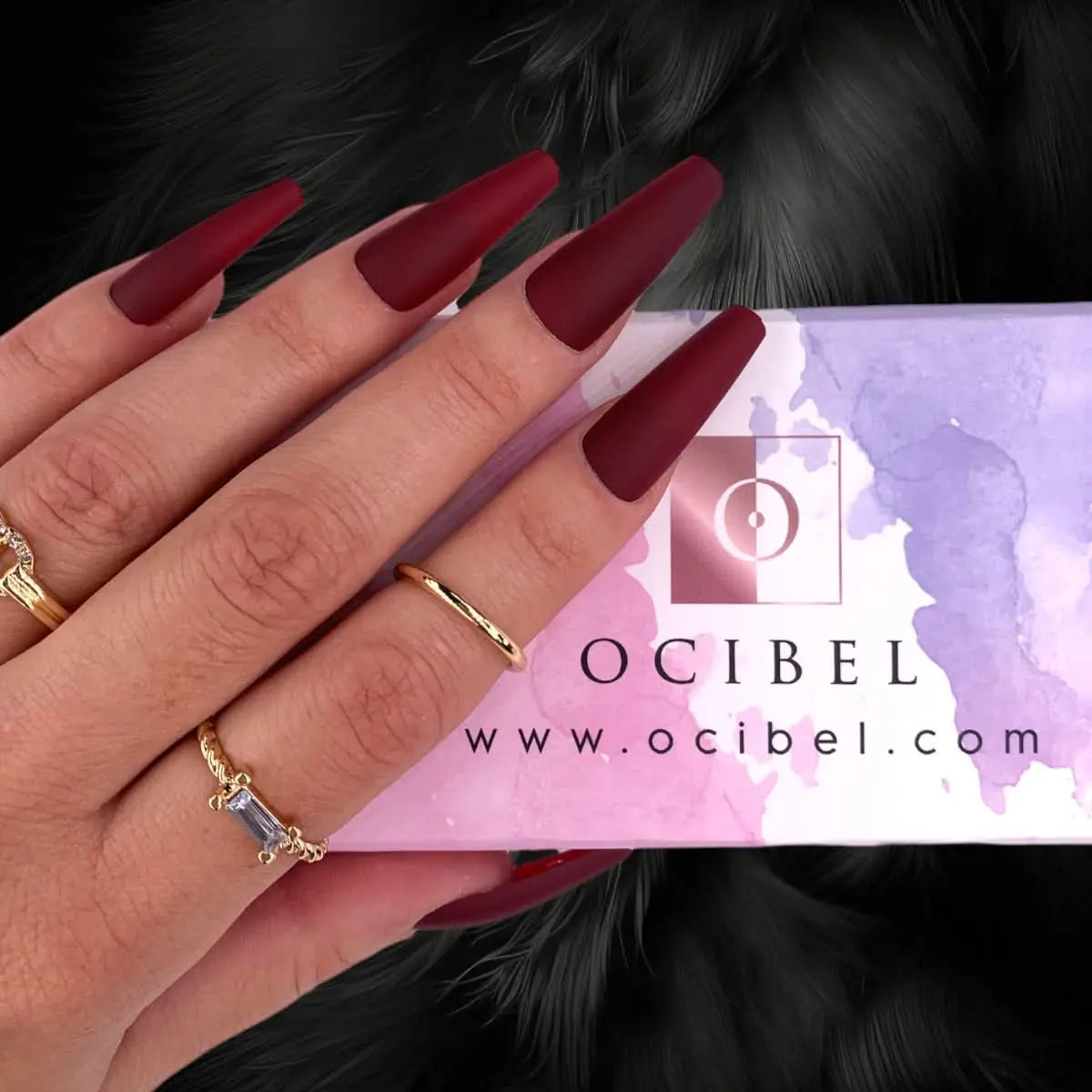 Press On Nails Faux Ongles Réutilisables - Long Coffin Rouge Foncé Mat OCIBEL